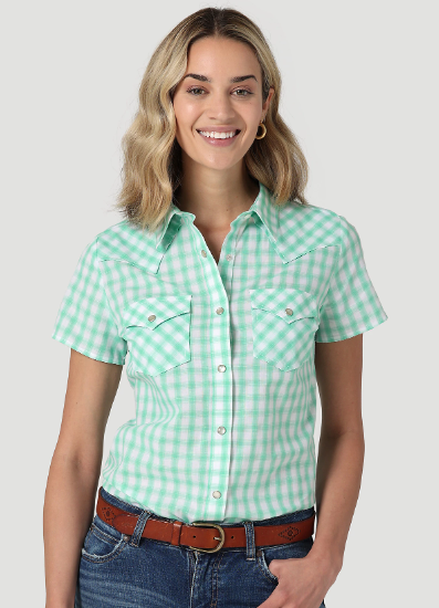 Wrangler snap button on sale short sleeve shirts