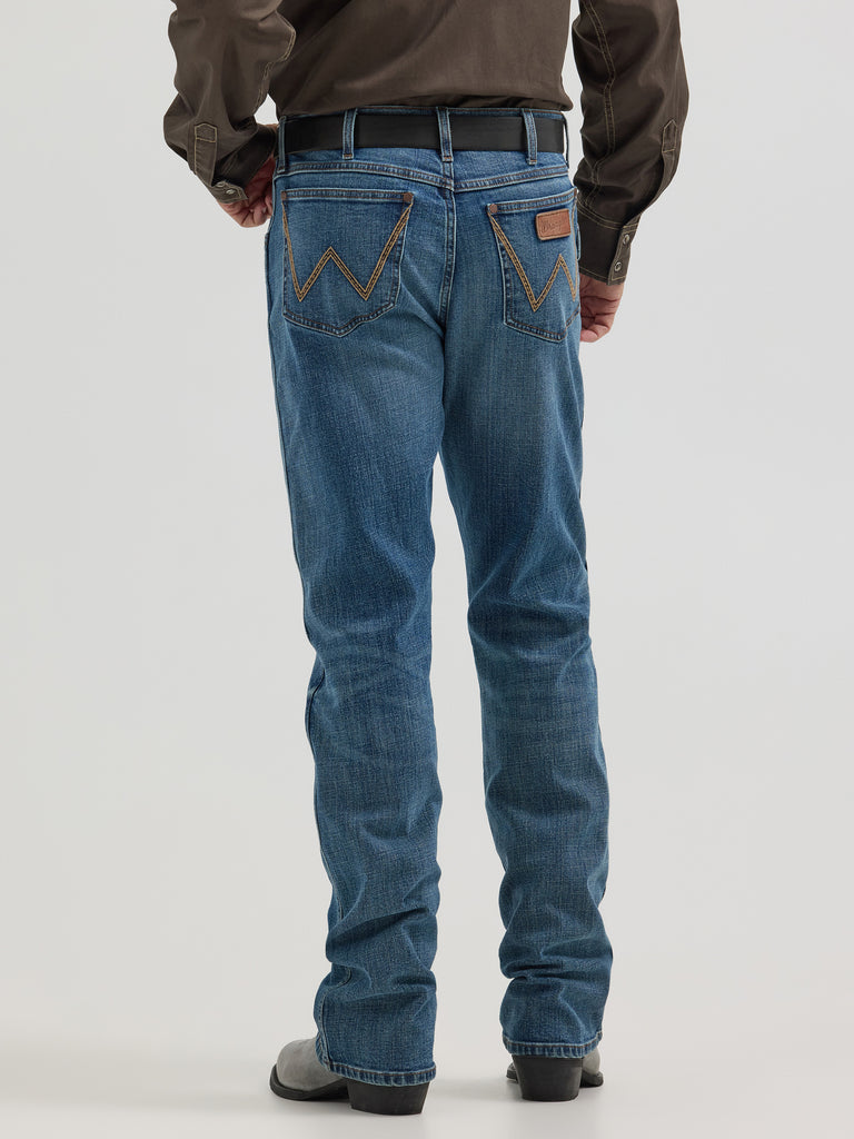 Men's Wrangler Retro Relaxed Bootcut Jeans #112358247