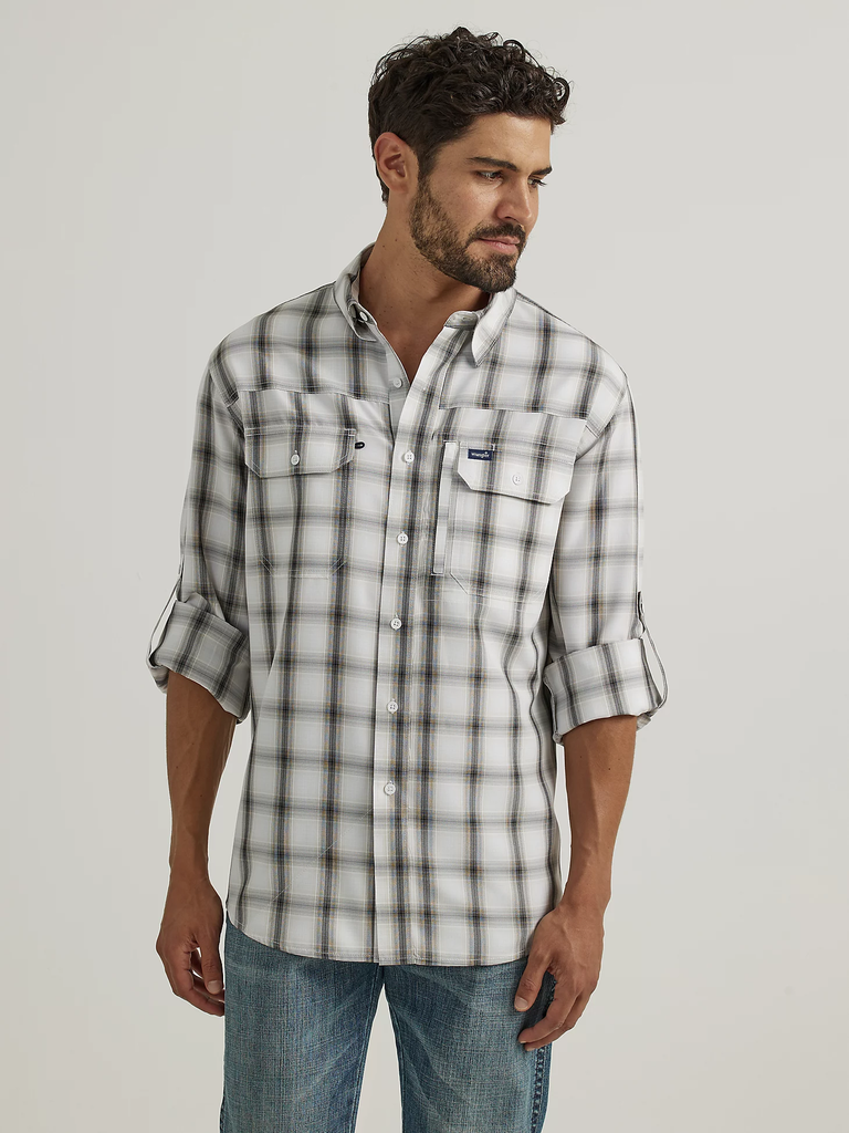 Men's Wrangler Performance Button Down Shirt #112333321