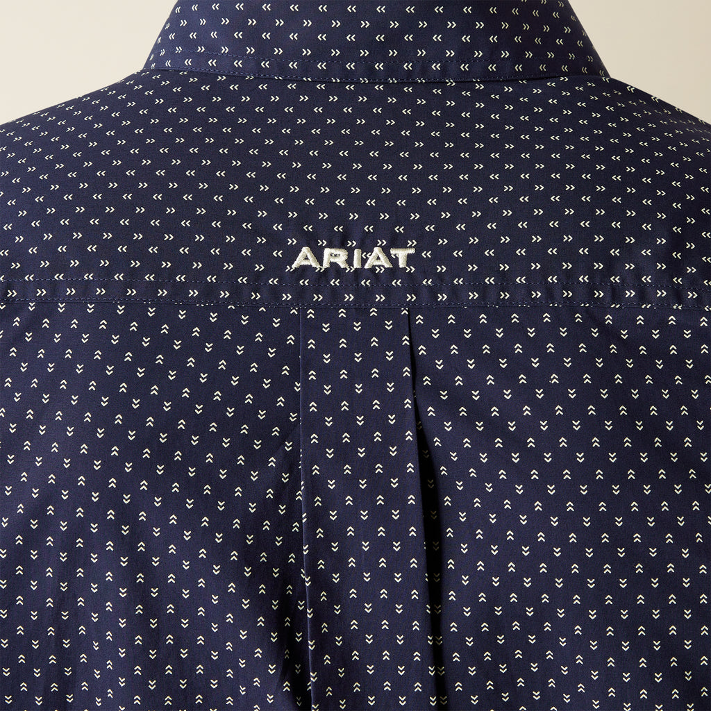 Men's Ariat Carmine Classic Fit Button Down Shirt #10054672